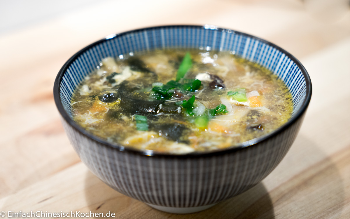 vegetarische Sauer Scharfe Suppe – Einfach Chinesisch Kochen